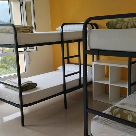 Llanes International Hostel Поо-де-Льянес Екстер'єр фото