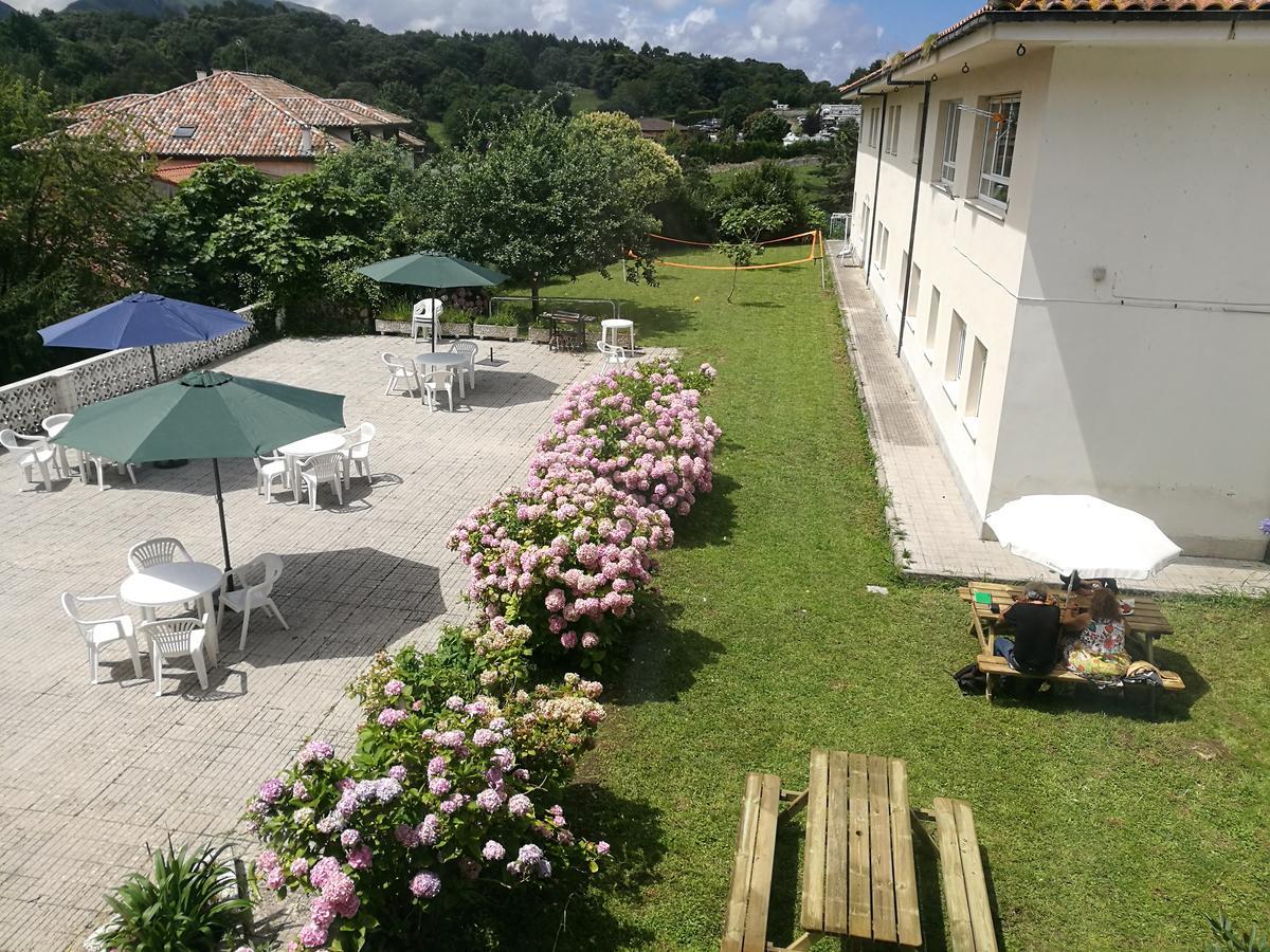 Llanes International Hostel Поо-де-Льянес Екстер'єр фото